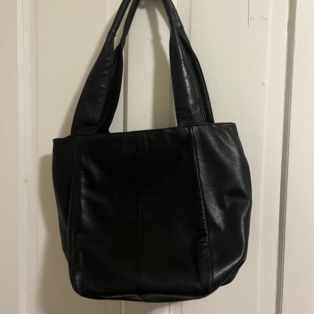 Wilsons Leather Black Bag